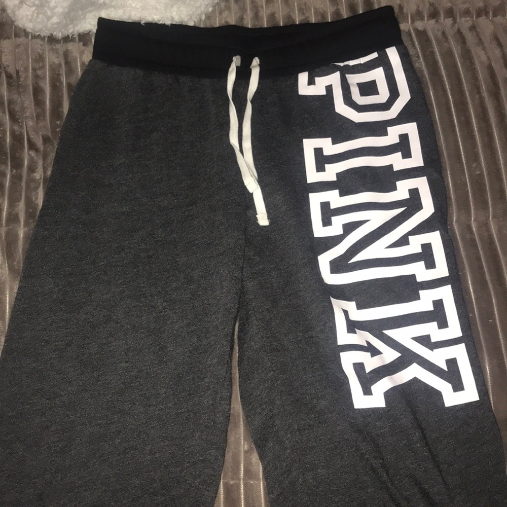 Pink vs joggers/leggings